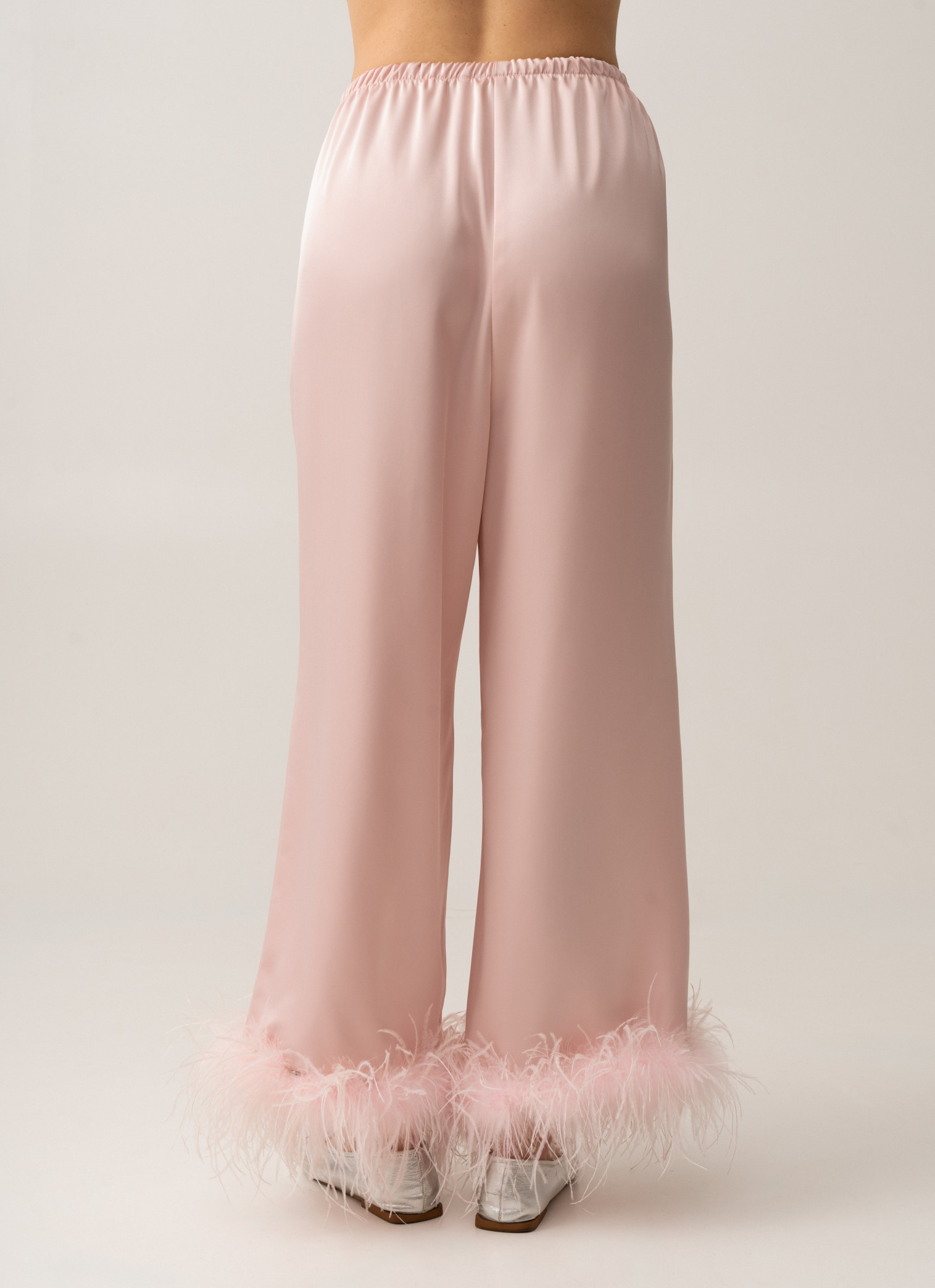 Rose silk satin pants with feathers
