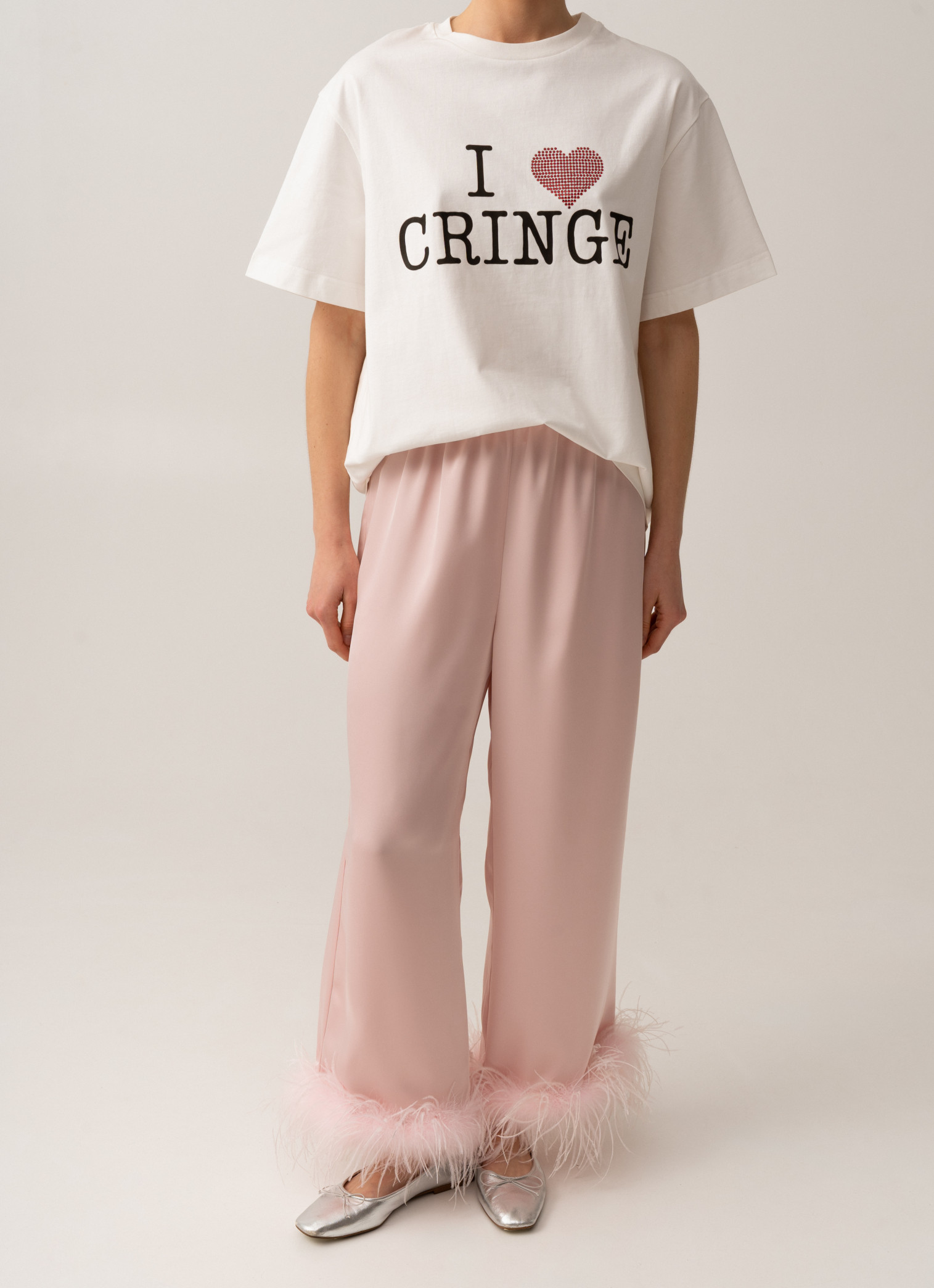 Rose silk satin pants with feathers