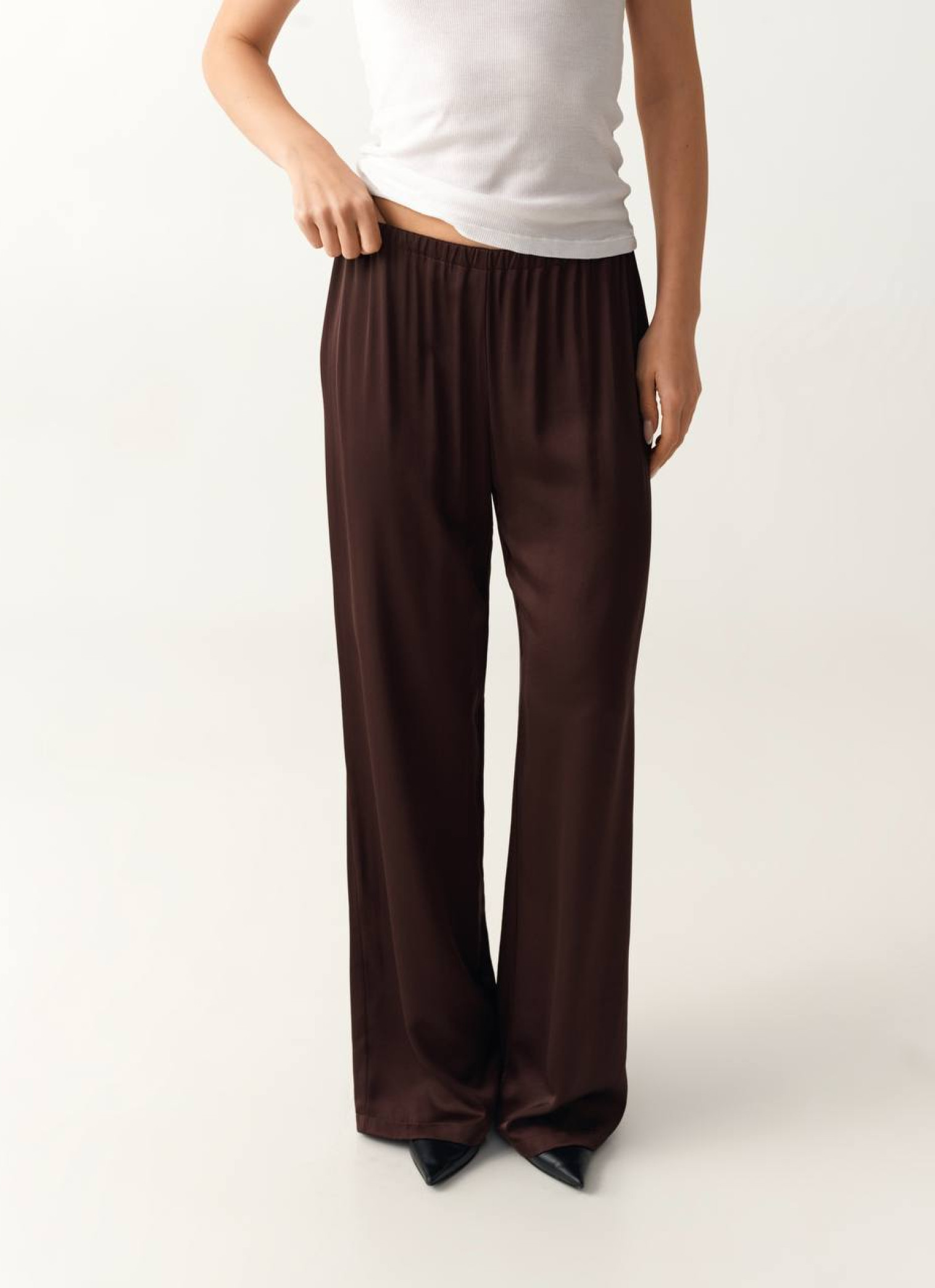 Штани із шовк-сатину